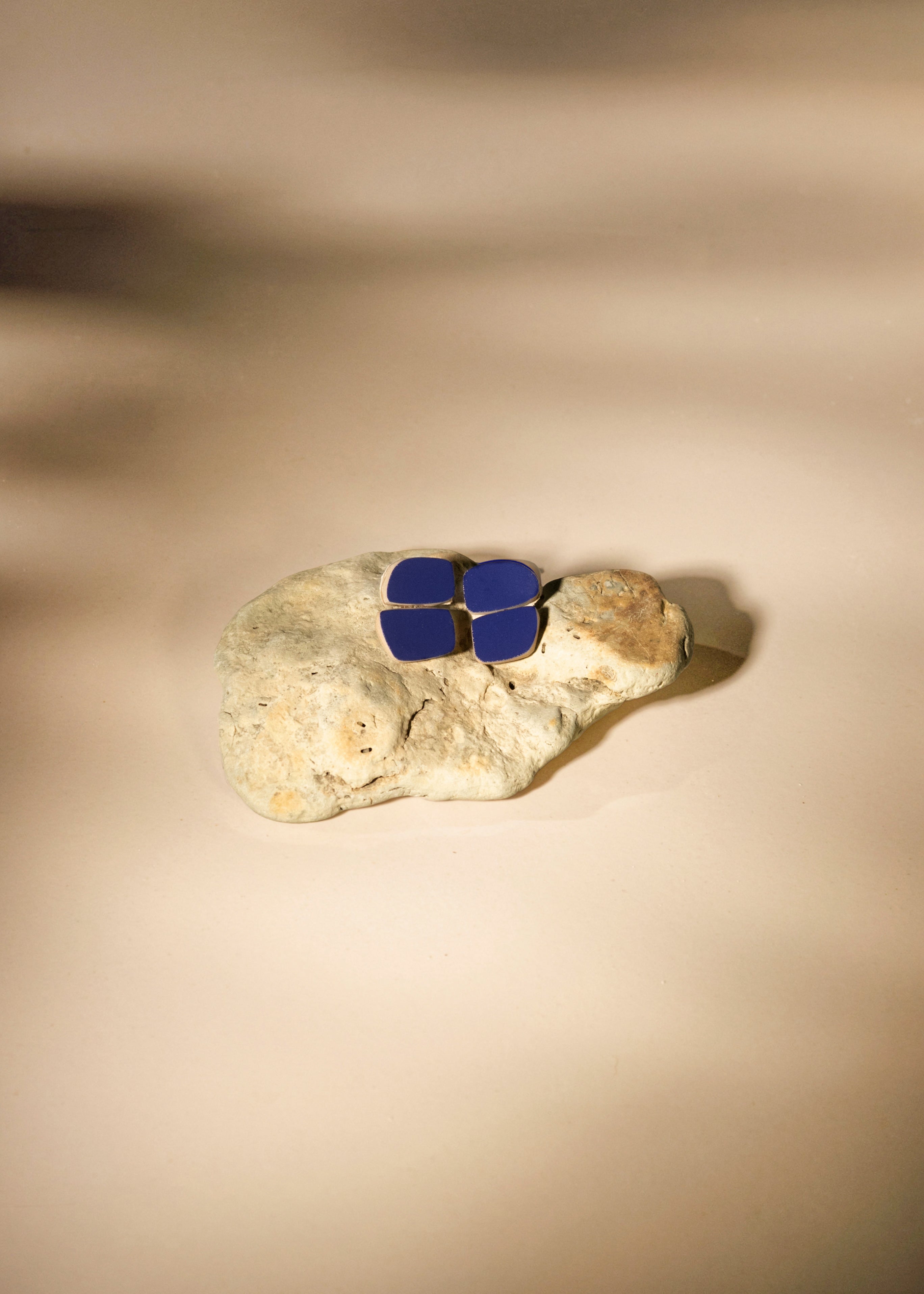 Brinco Azul Médio